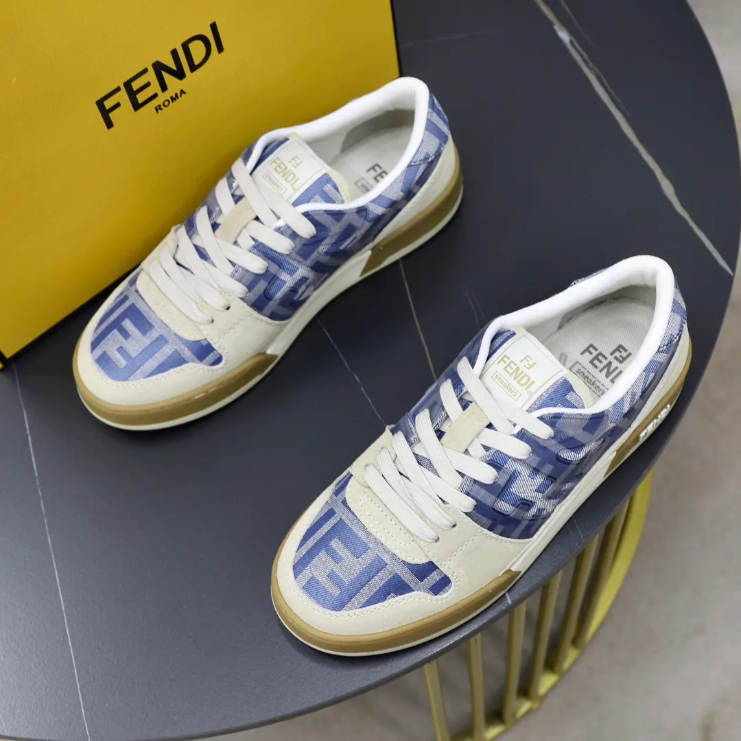 Ex-factory price: 580🔥Couple model (top original order) Brand: FENDI Size: 35-44 (customized for men 38 and 45) Grade: original order quality high version Material: imported original cowhide stitching➕ high-quality and comfortable lining original TPU lightweight non-slip outsole Style category: travel fashion casual shoes versatile trend